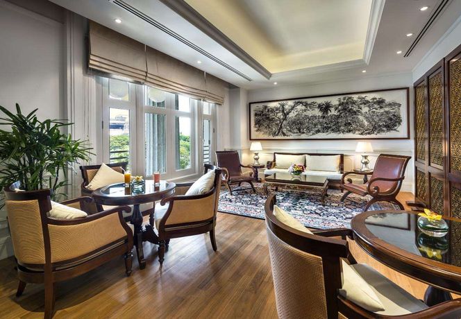 Verified hotel review - The Fullerton Hotel Singapore - 10