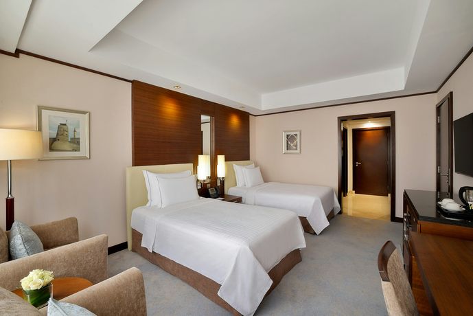 Grand Millennium Dubai - 5