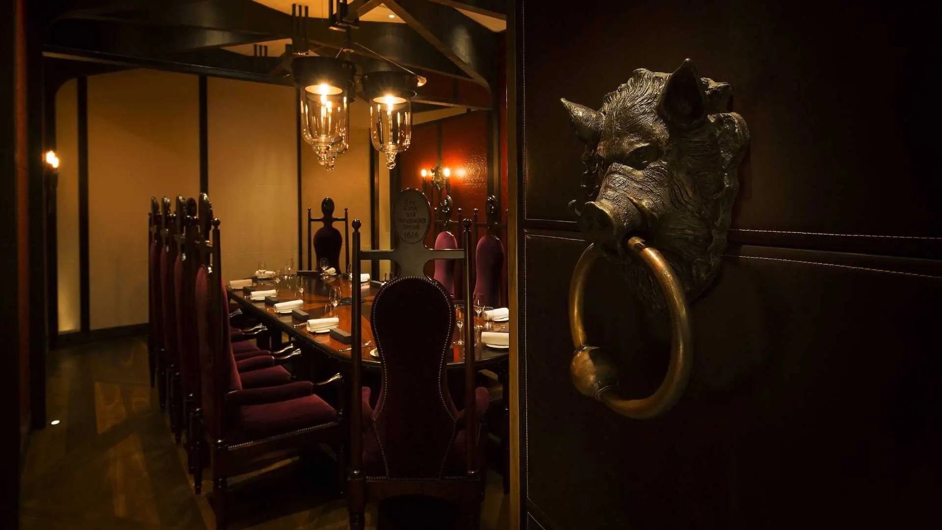 Hotel review Restaurants & Bars' - Mandarin Oriental Hyde Park, London - 1