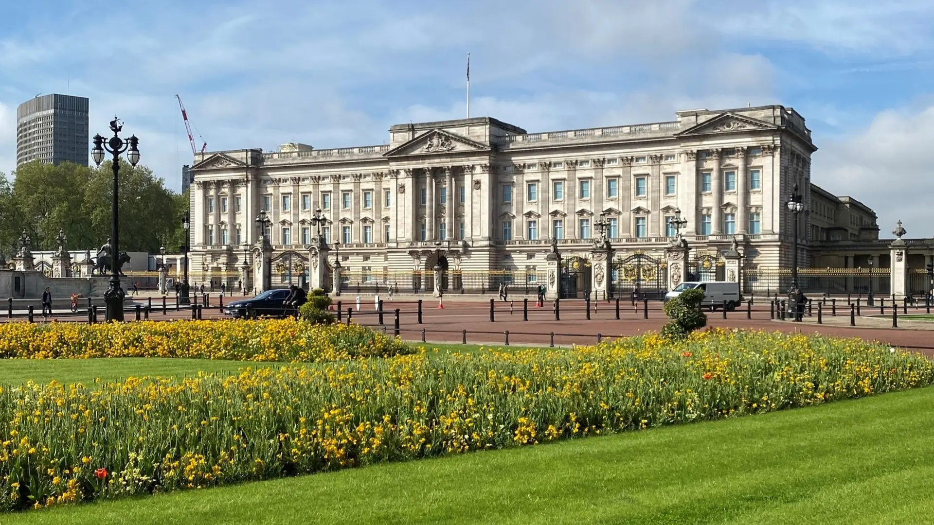 Hotel review Location' - The Athenaeum Hotel & Residences  - 1