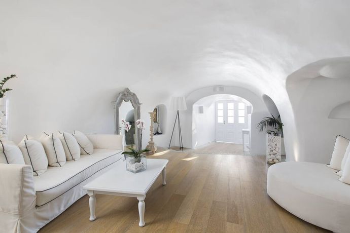 Verified hotel review - Katikies Kirini Santorini - The Leading Hotels of the World - 12