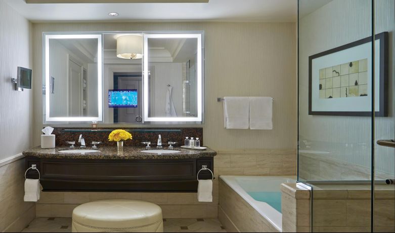 Four Seasons Hotel Las Vegas - 46