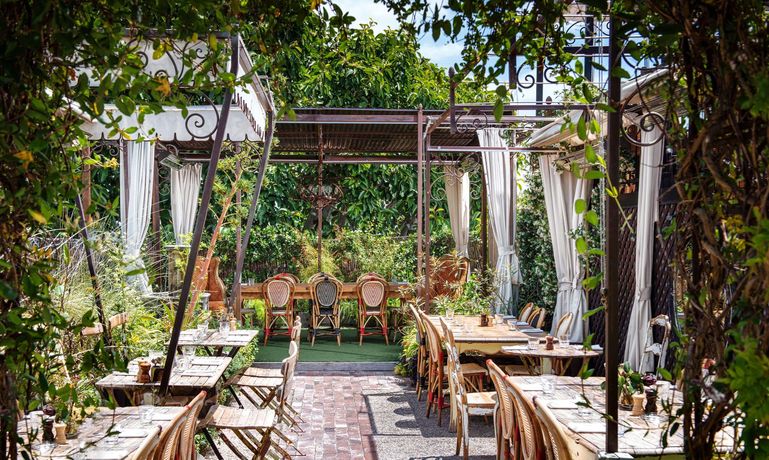 Verified hotel review - Petit Ermitage - 22