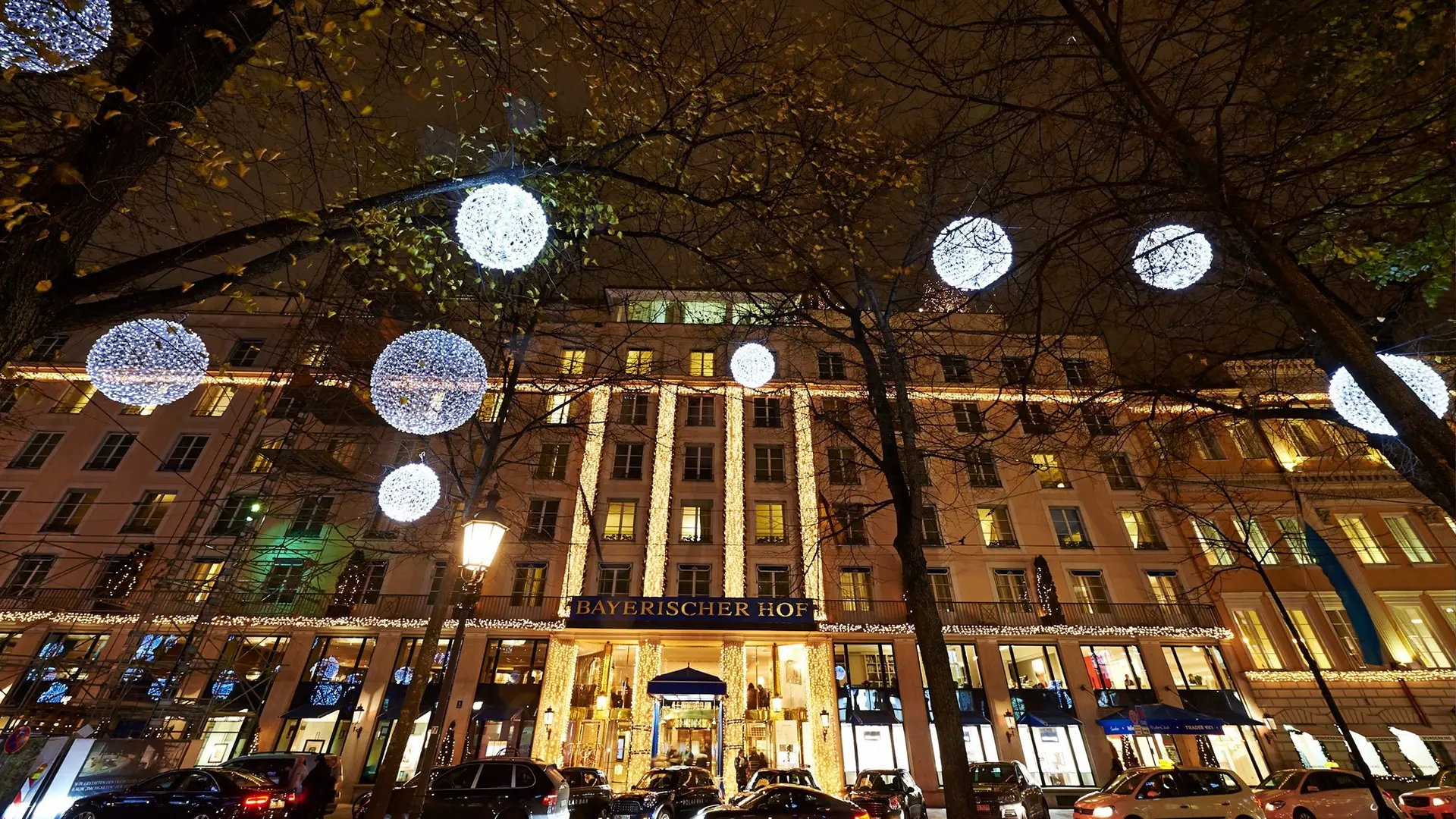 Hotel review Location' - Bayerischer Hof - 1