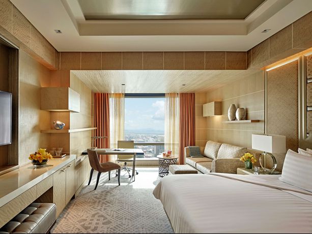 Verified hotel review - Shangri-La The Fort Manila - 12