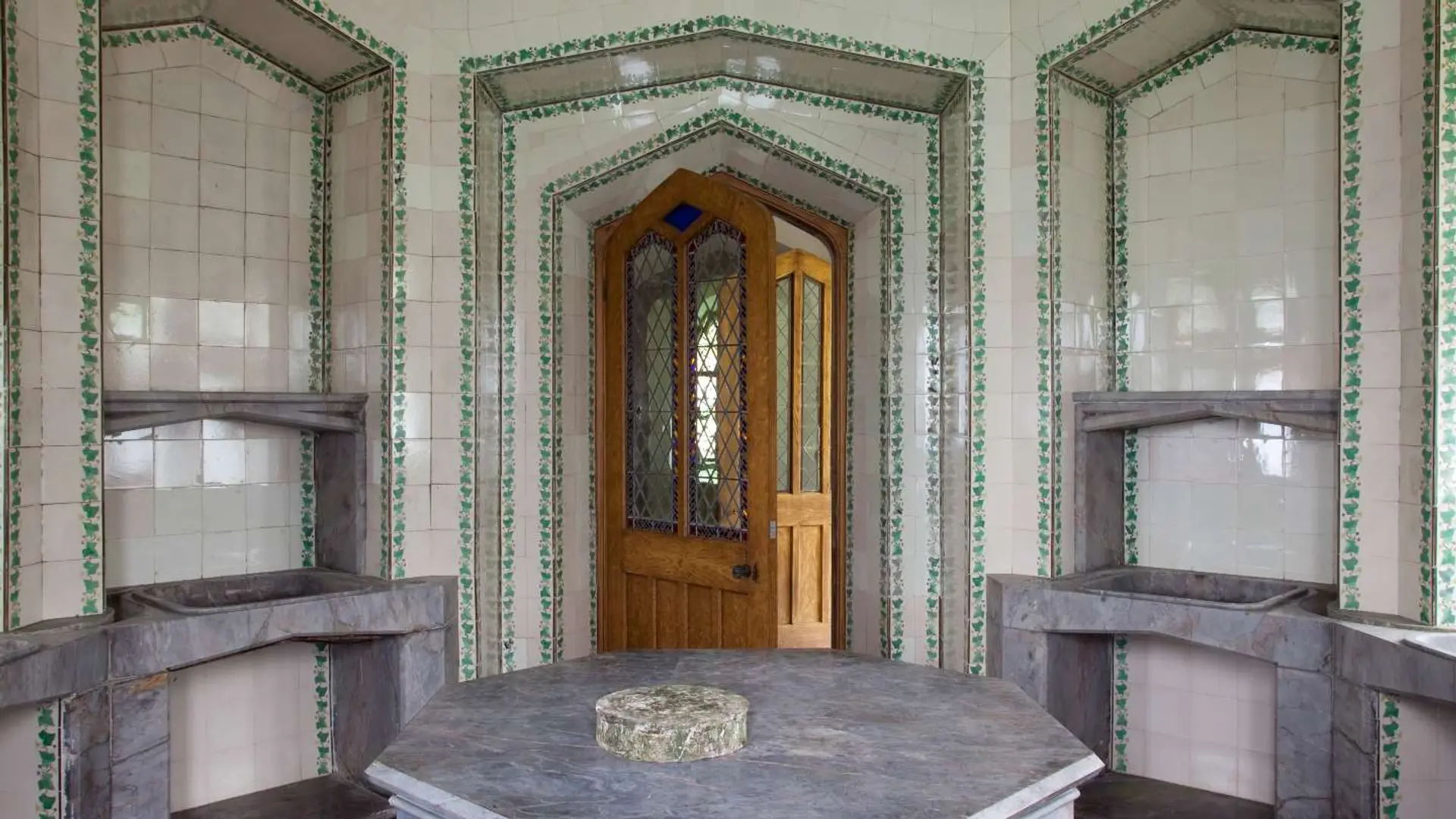 Hotel review What We Love' - Hotel Endsleigh - 2