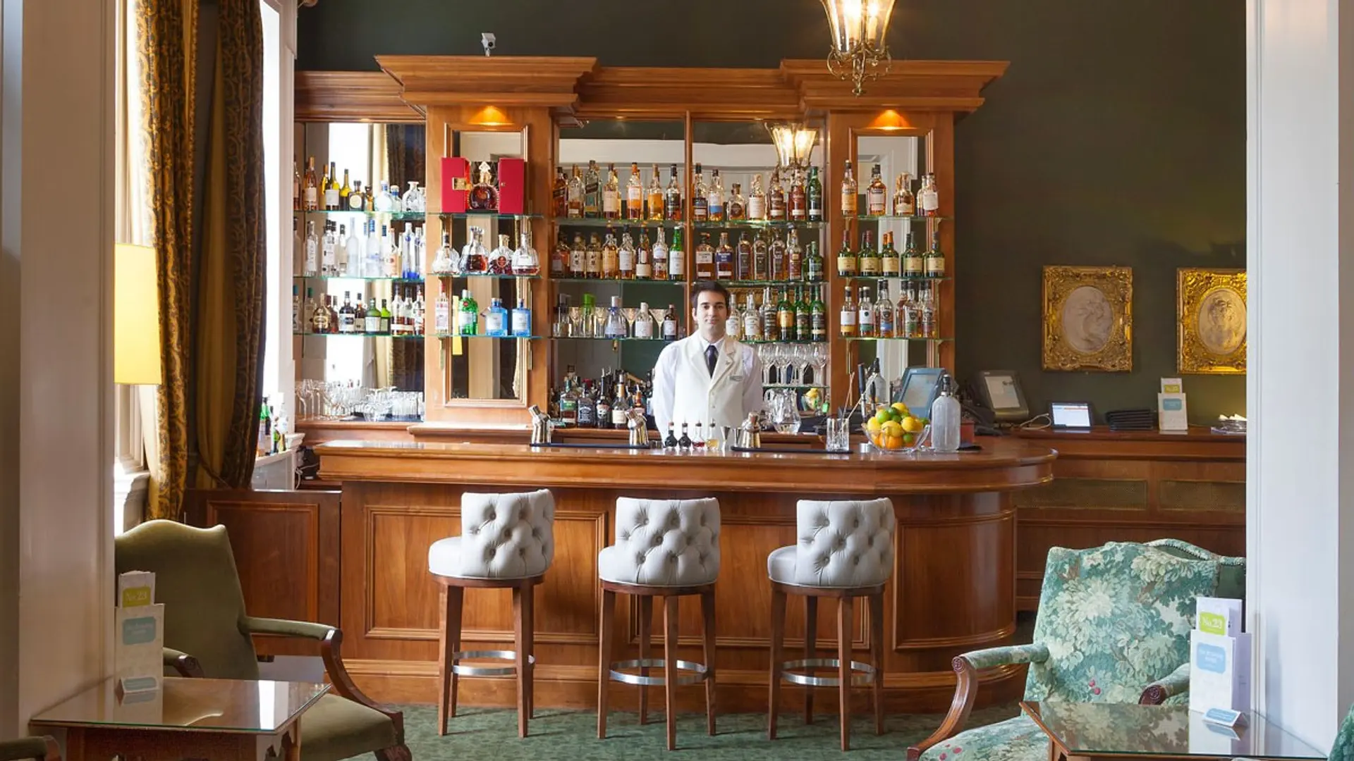 Hotel review Restaurants & Bars' - The Merrion Hotel - 6