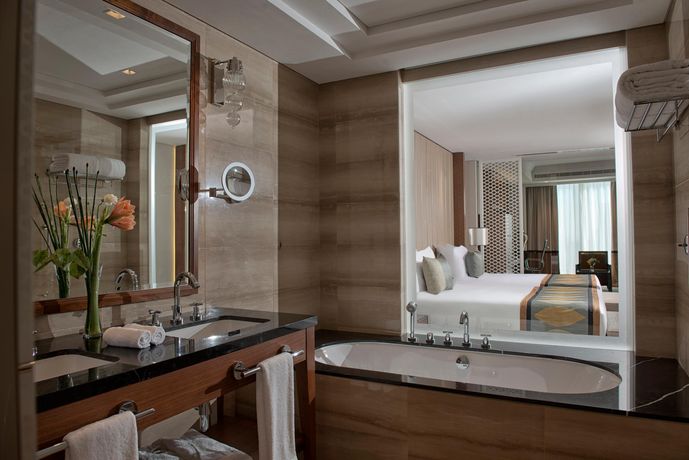 Verified hotel review - Taj Dubai - 26