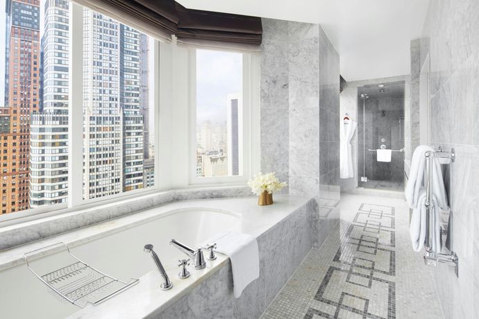 Verified hotel review - The London NYC - 4