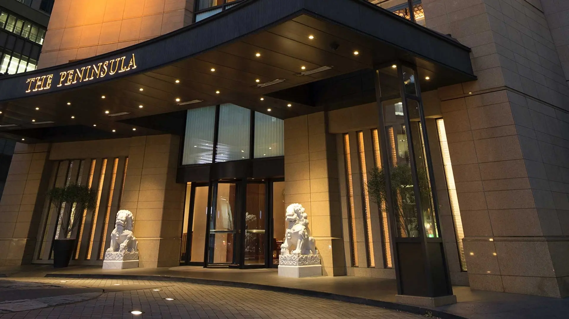 Review of The Peninsula Tokyo - 8