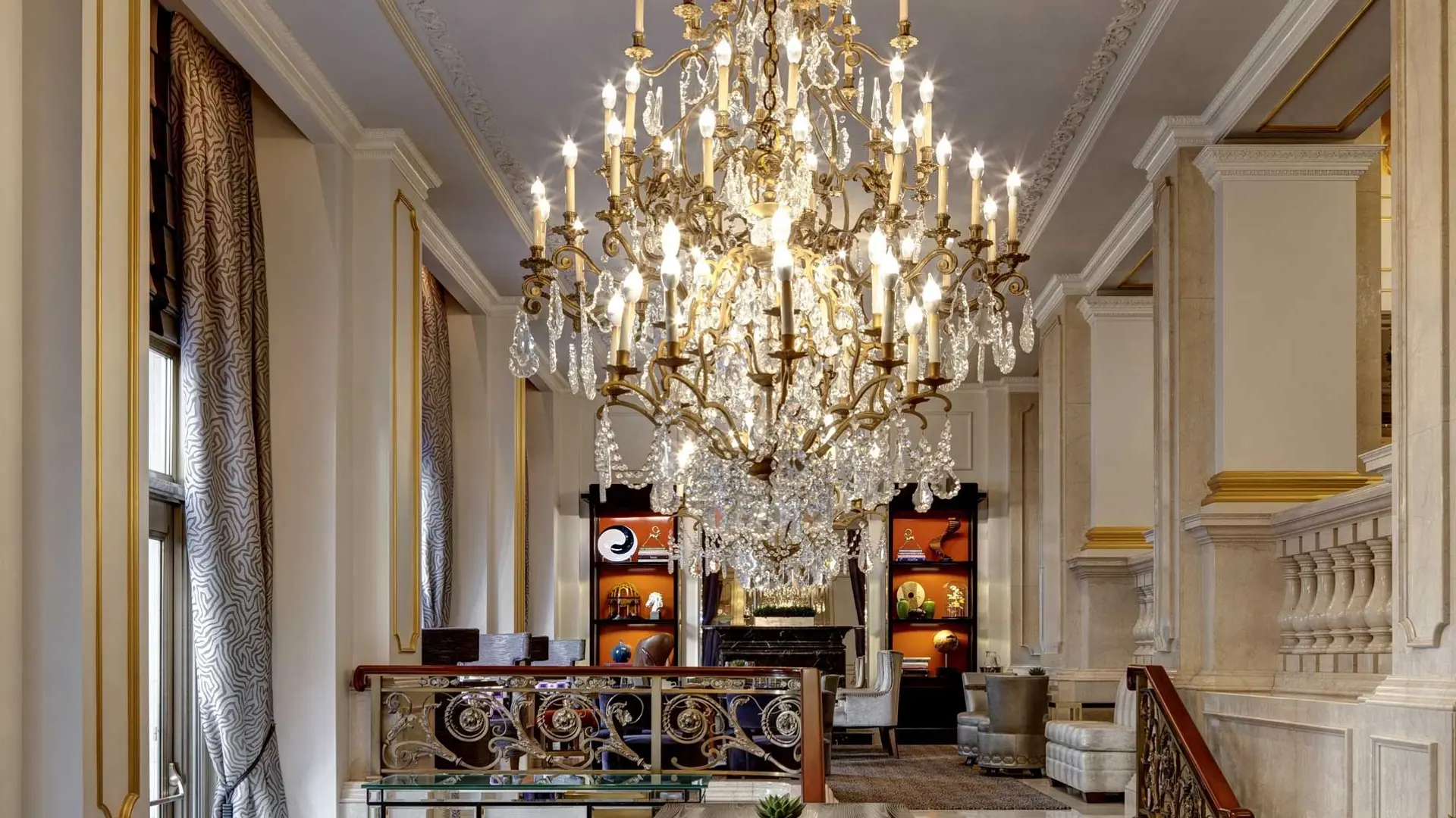 Hotel review Restaurants & Bars' - The St. Regis New York - 2