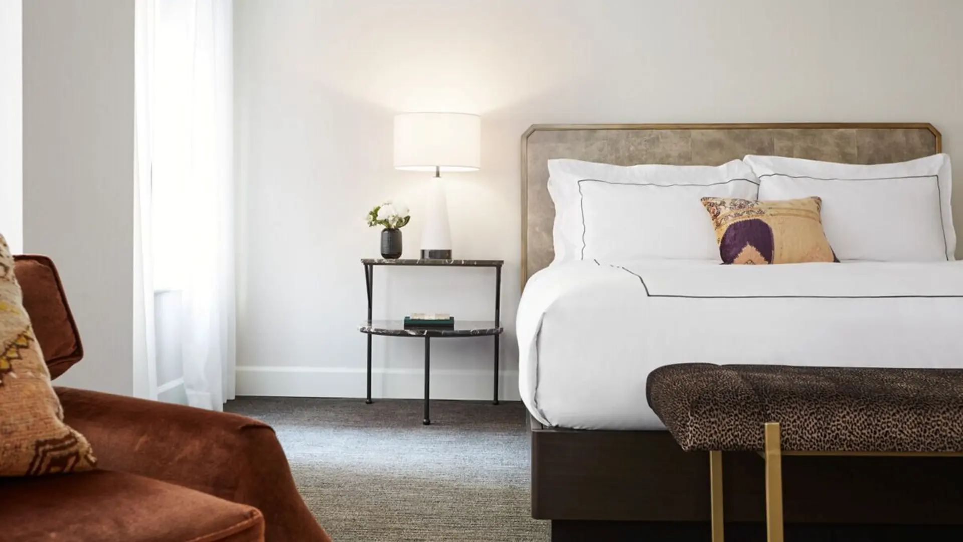 Hotel review Accommodation' - The Talbott Hotel - 1