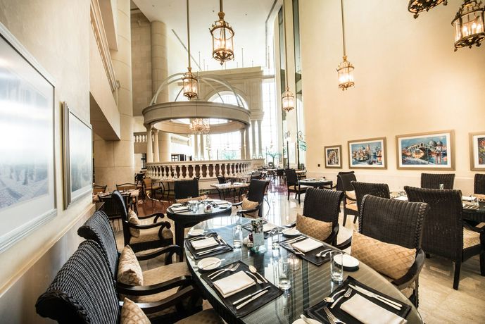 Grand Millennium Dubai - 35