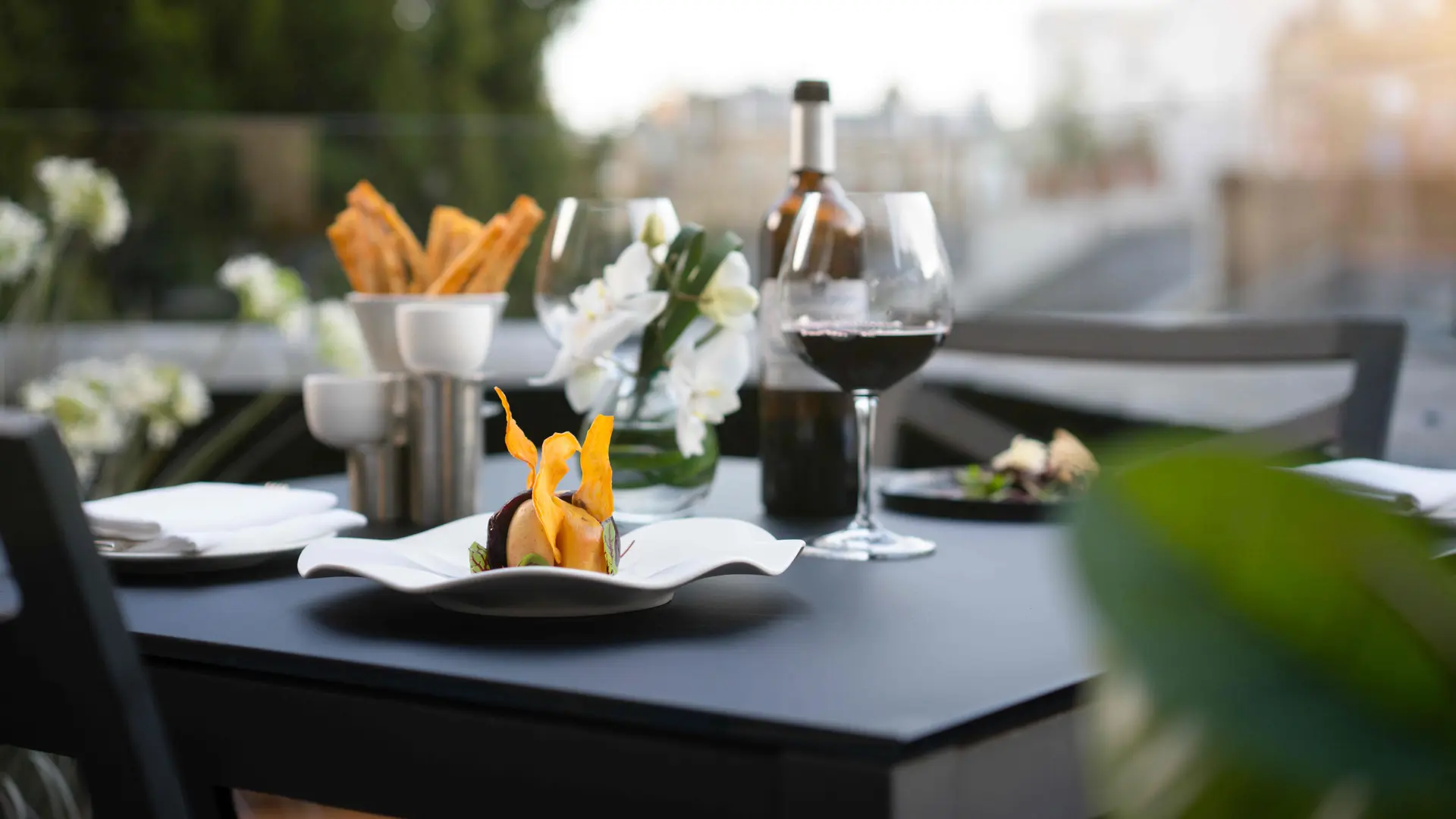 Hotel review Service & Facilities' - COMO The Halkin - 3