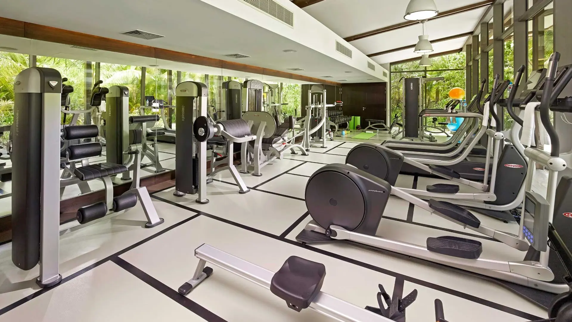 Hotel review Service & Facilities' - The Brando - 19