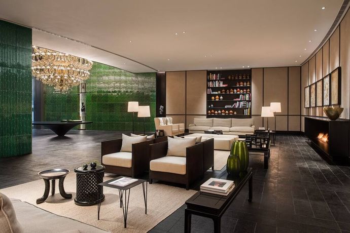 Verified hotel review - The Middle House - 1