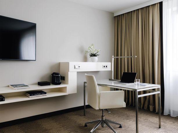 Pullman Berlin Schweizerhof - 42