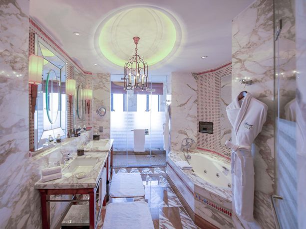 Verified hotel review - Fairmont Peace Hotel On the Bund - 21