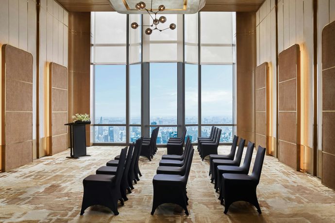 Vinpearl Landmark 81, Autograph Collection - 5