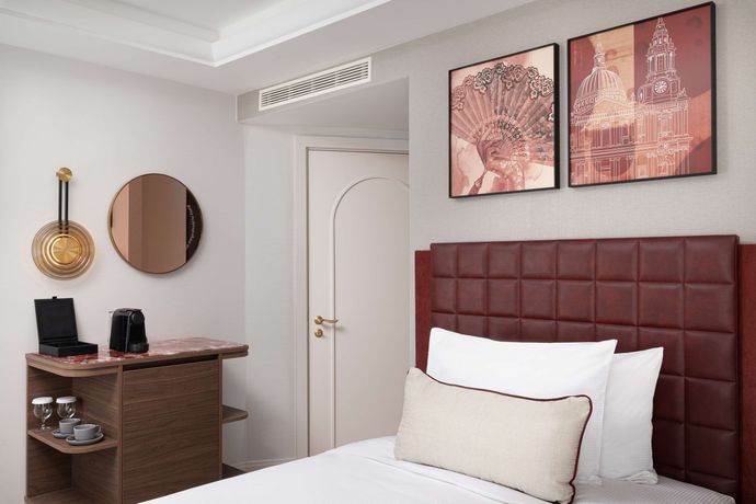 Verified hotel review - Lost Property St Paul's London - Curio Collection by Hilton - 48