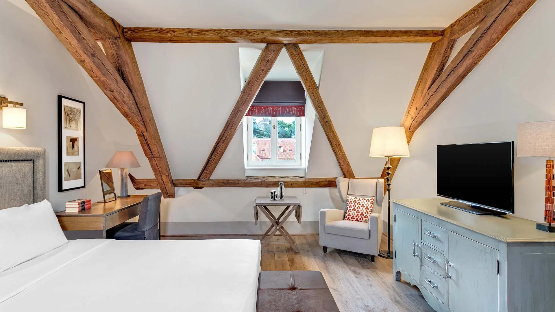 Hotel review Accommodation' - Augustine, a Luxury Collection Hotel, Prague - 2