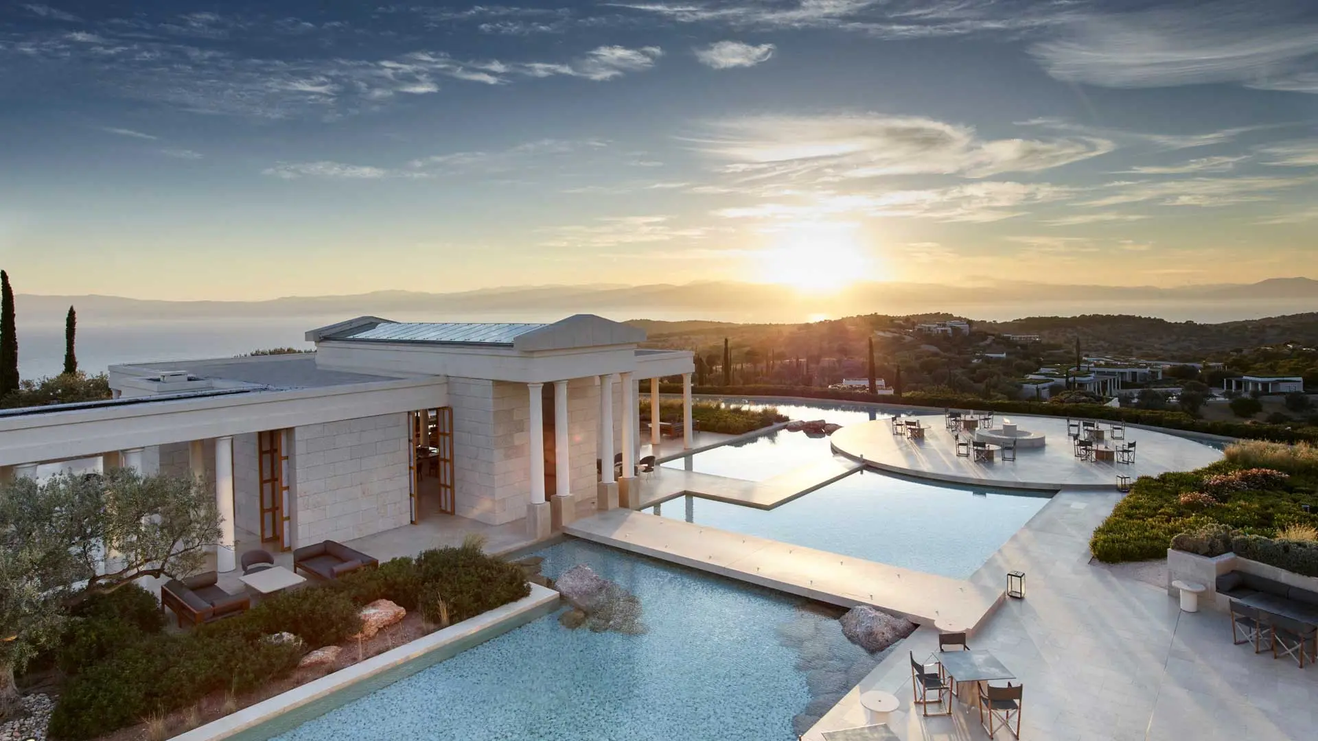 Hotel review Location' - Amanzoe - 3