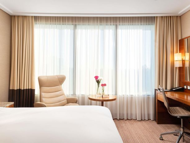 Sofitel London Heathrow - 42