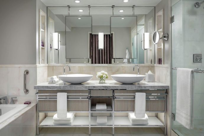 Verified hotel review - The Ritz-Carlton Toronto - 4