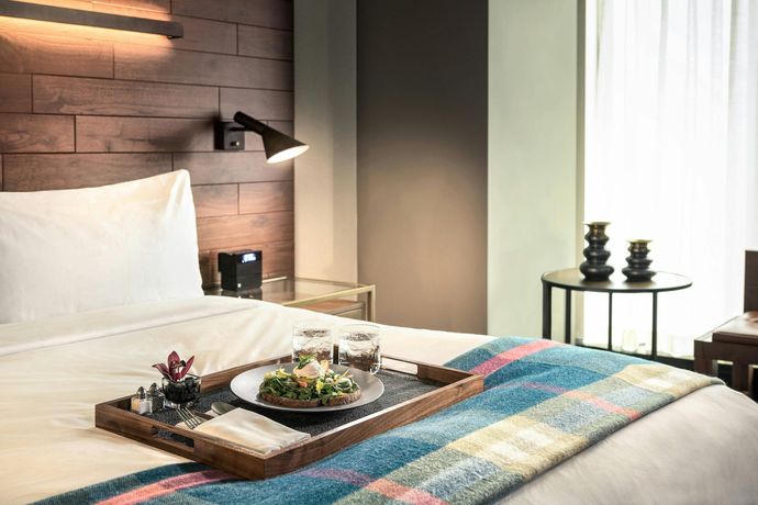 Verified hotel review - the DOUGLAS Autograph Collection - 37