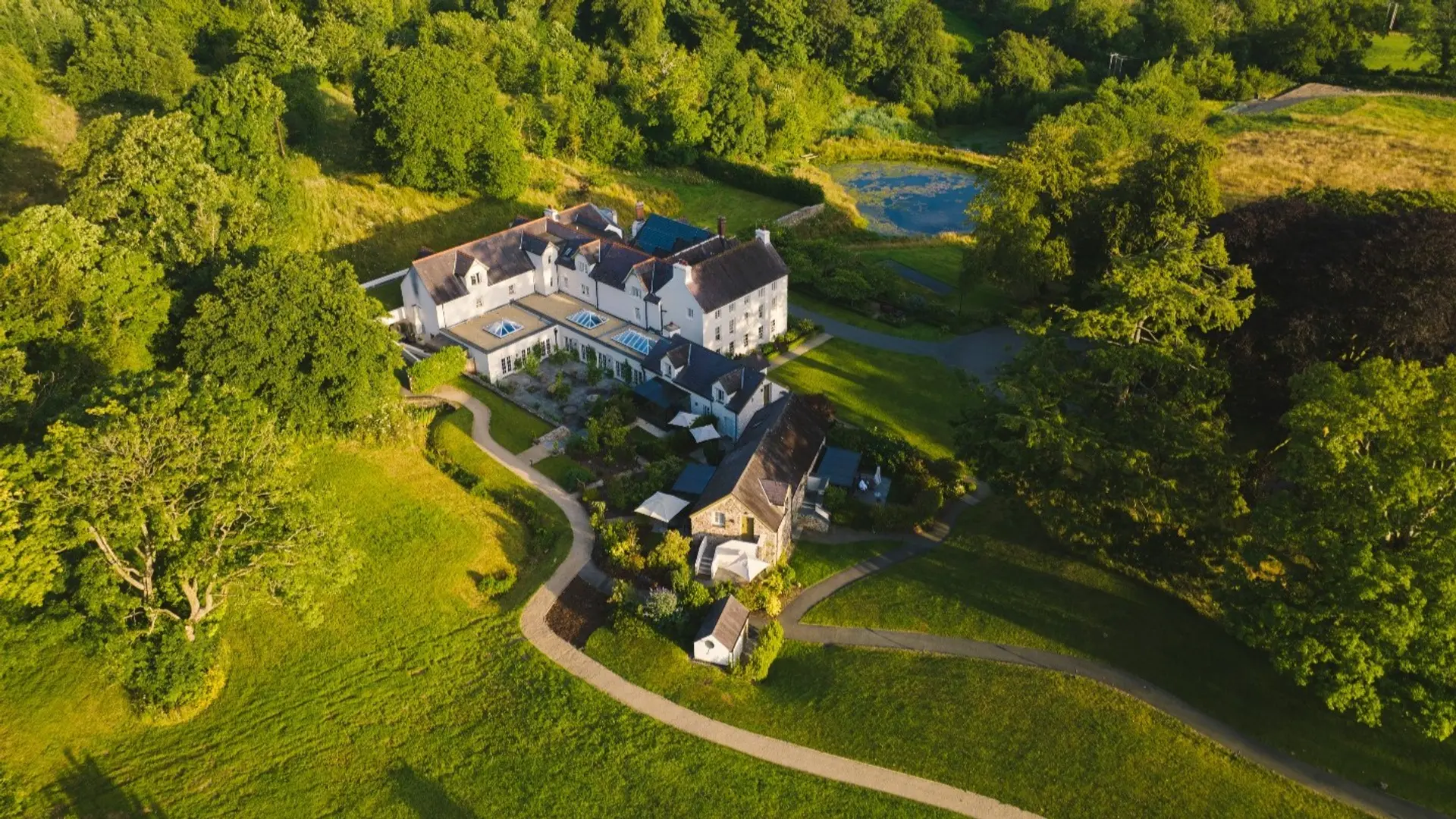 Hotel review Location' - Grove of Narberth - 0