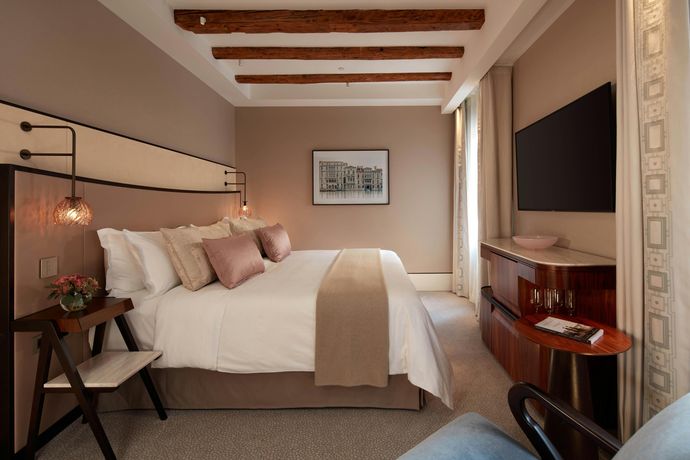 Verified hotel review - The Westin Europa & Regina - 12