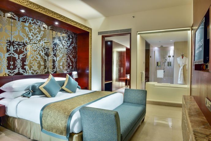 Verified hotel review - Crowne Plaza Ahmedabad City Centre - 5