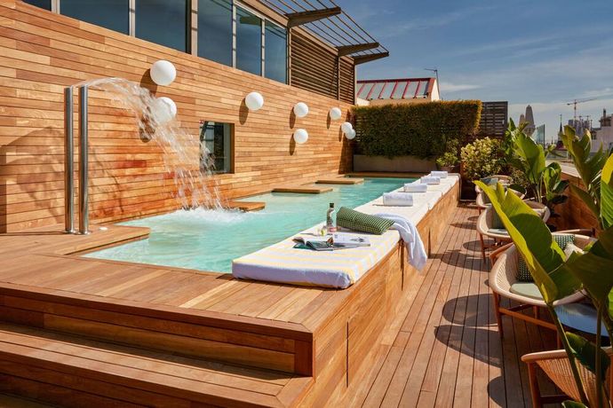 Verified hotel review - Sir Victor Hotel, part of Sircle Collection - 31