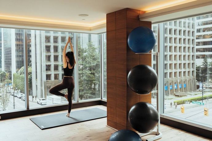 Verified hotel review - Shangri-La Vancouver - 48