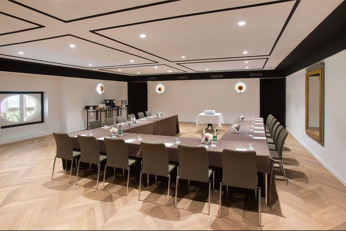 Verified hotel review - Waldorf Astoria Versailles - Trianon Palace - 35