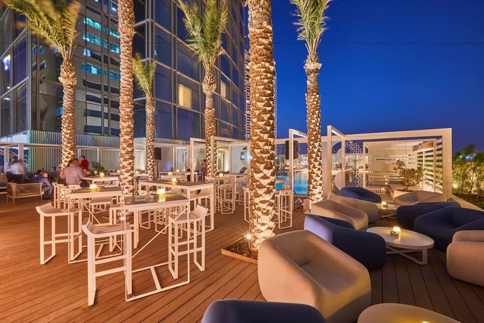 Media One Hotel - 12