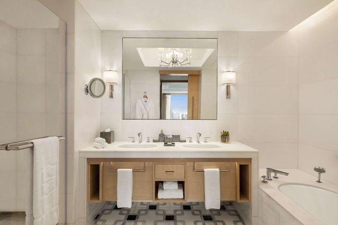 Verified hotel review - Shangri-La The Fort Manila - 43