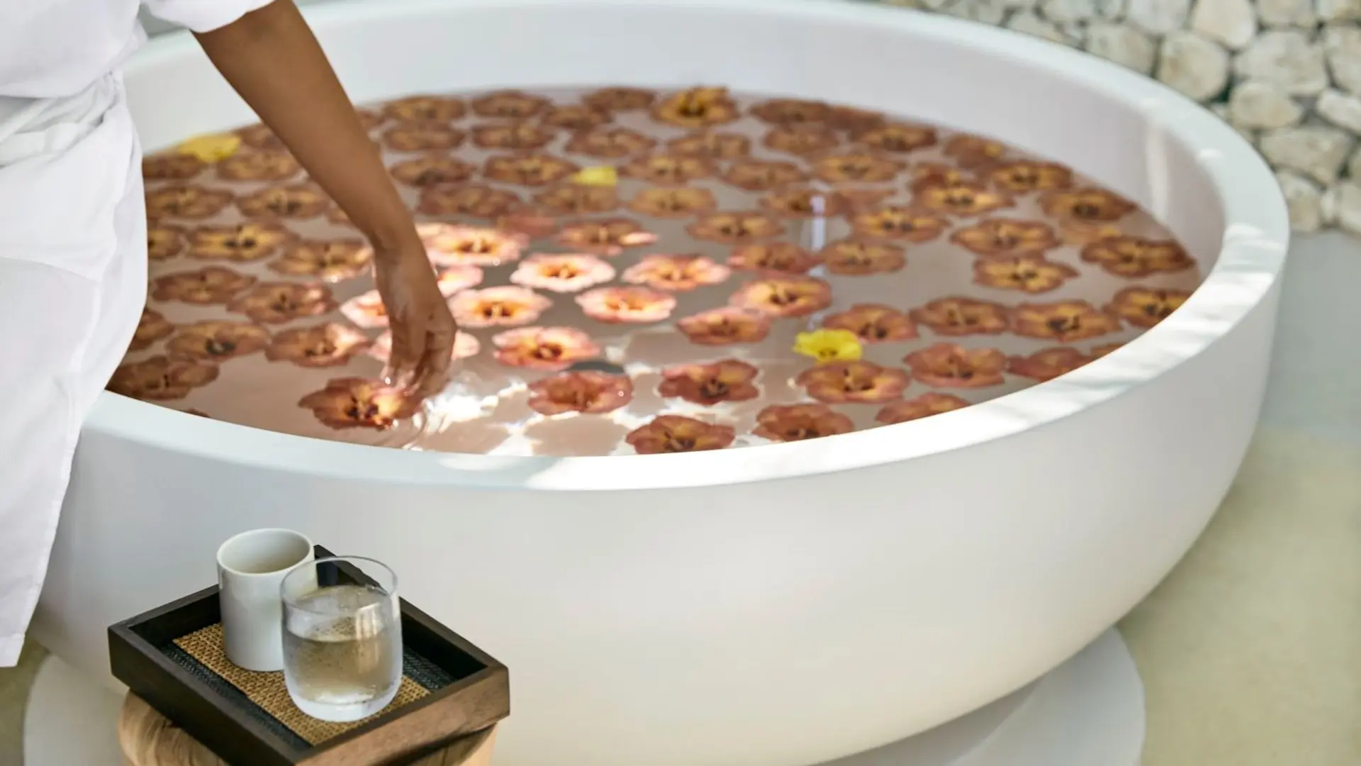 Hotel review Service & Facilities' - COMO Cocoa Island - 13