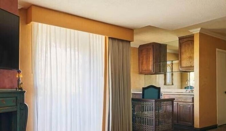 Verified hotel review - Petit Ermitage - 30