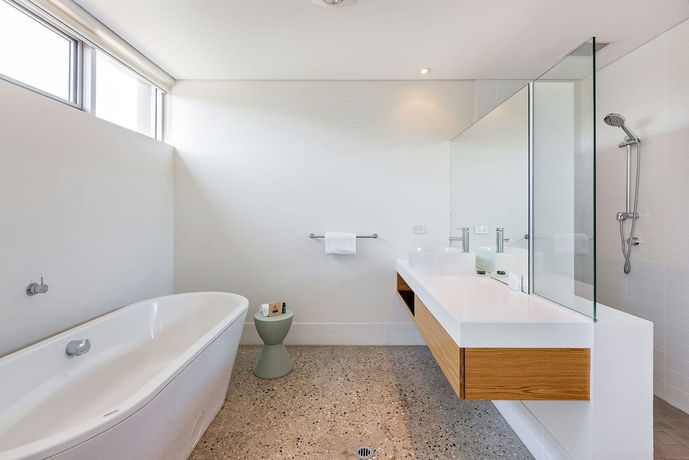 Verified hotel review - Smiths Beach Resort - 25