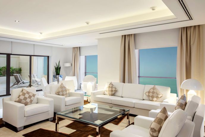 Hilton Dubai The Walk - 19