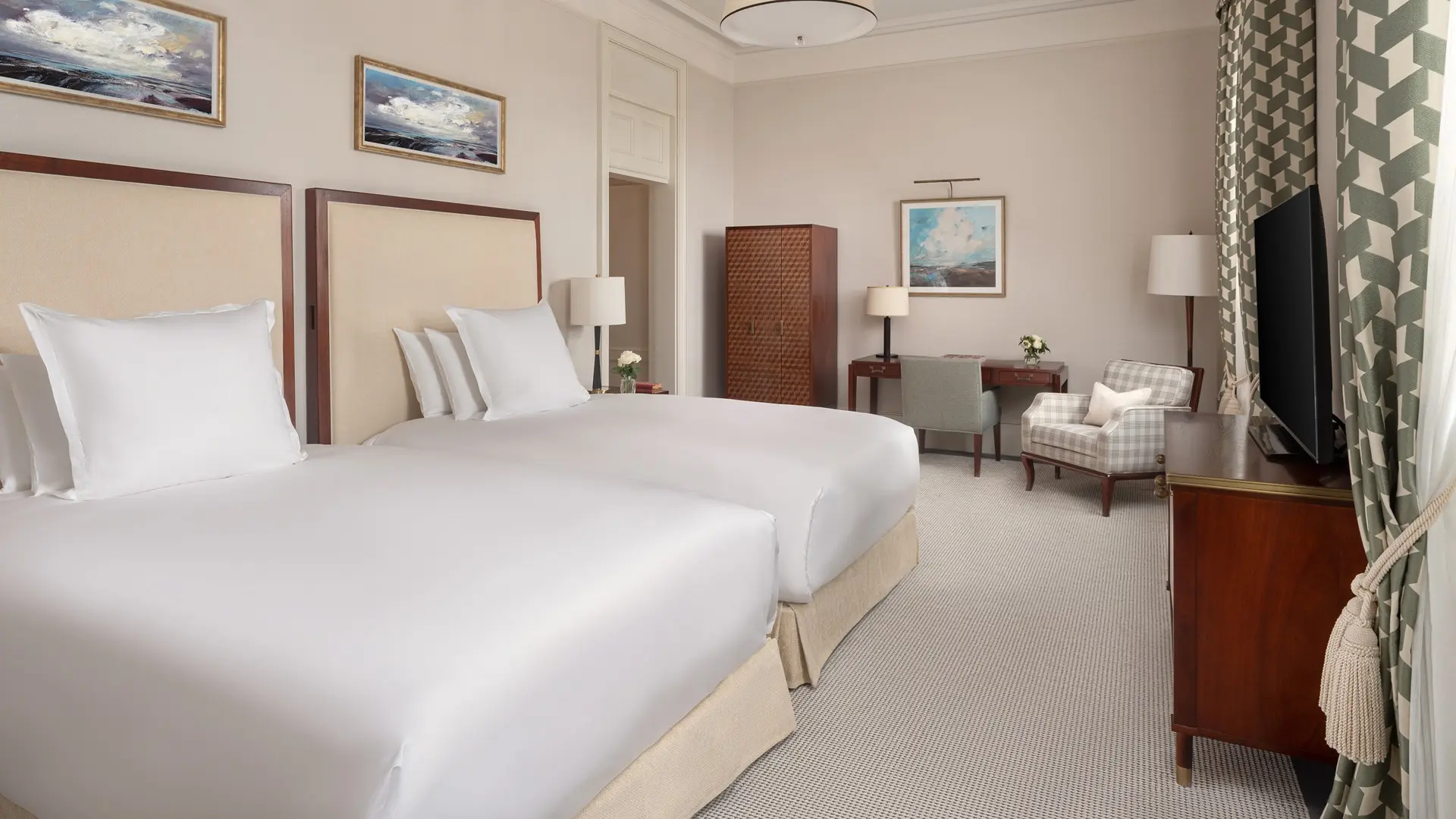 Hotel review Accommodation' - Raffles London at The OWO - 9