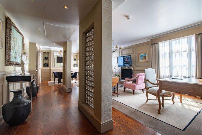 Verified hotel review - St James Hotel and Club Mayfair - 26