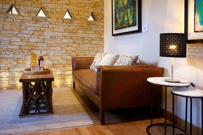 Abbots Grange Manor House - 52