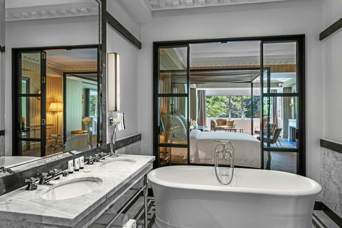 Verified hotel review - Hôtel de Berri Champs-Élysées, a Luxury Collection Hotel - 19