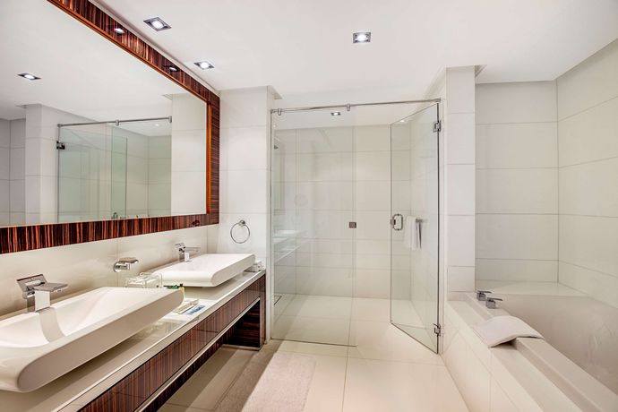 Hilton Dubai The Walk - 28