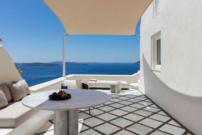 Verified hotel review - Canaves Oia Suites & Spa - 2