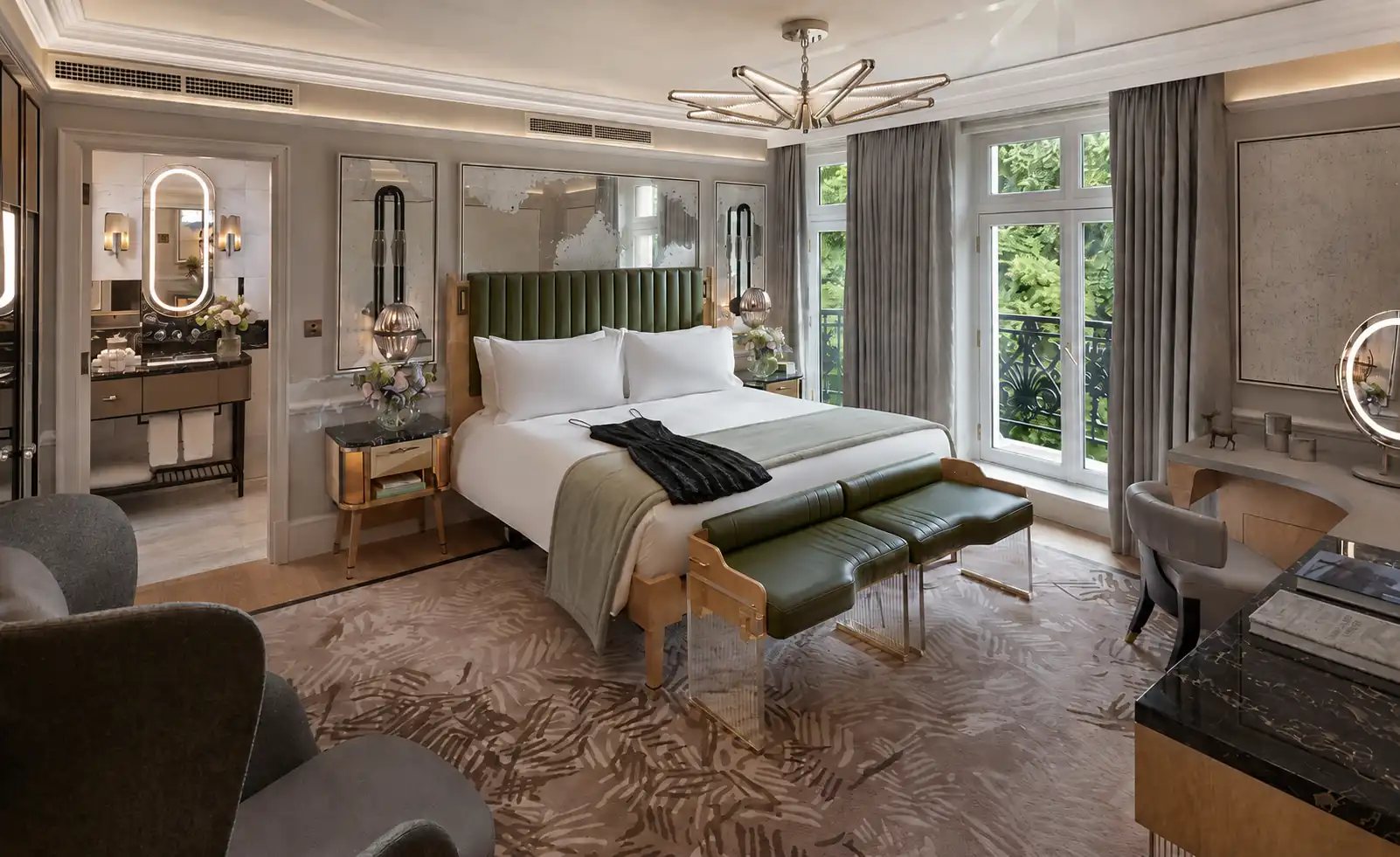 Mandarin Oriental Hyde Park, London - Direct or Booking.com? - 2