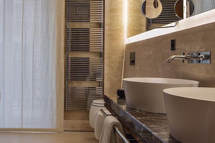 Verified hotel review - Fendi Private Suites - 16