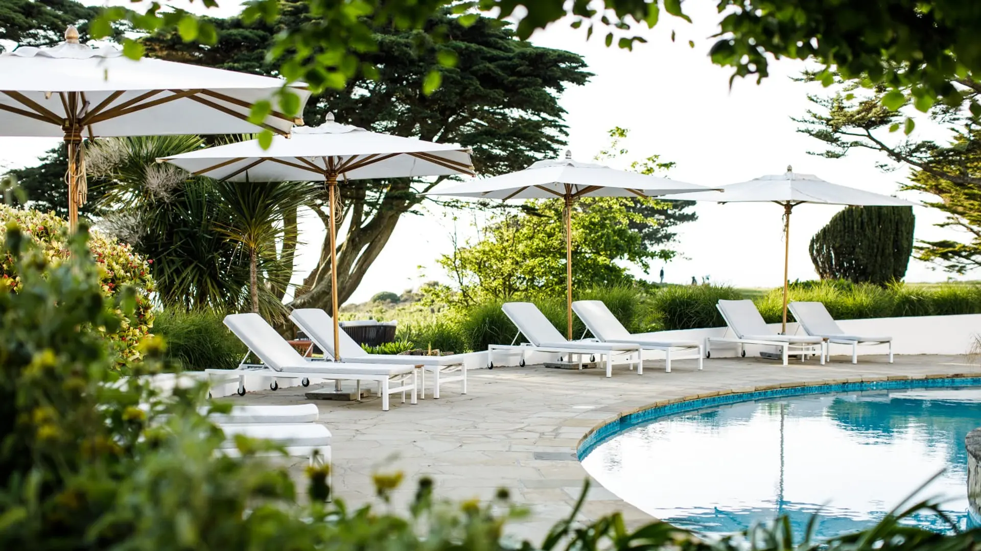 Hotel review Service & Facilities' - The Atlantic Hotel Jersey - 0